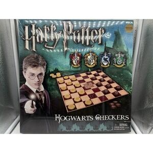 Harry Potter Hogwarts Wooden Checkers Set Borders Exclusive Marauder's Map NEW